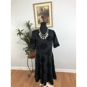 Land’s End Women Fit & Flare Dress M Black Short Sleeve Cottagecore Academia